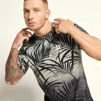 Shop 11 Degrees Men's Print T-shirts up to 70% Off
