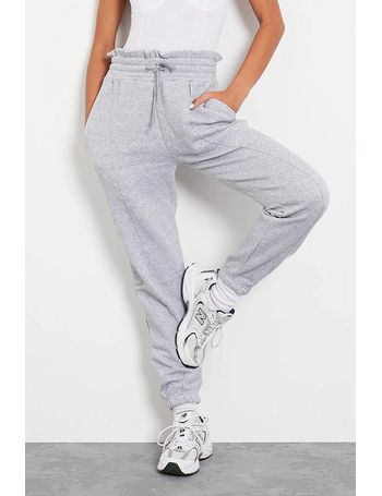 White joggers i saw best sale it first