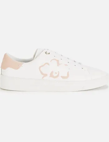 ottoli leather perforated t detail trainers