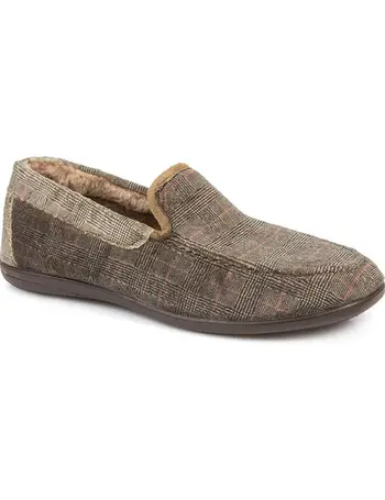 pavers sale mens slippers