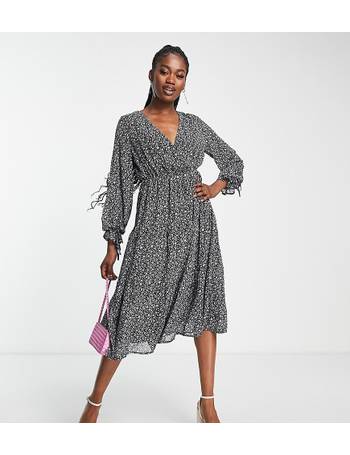 Shop In The Style Women's Floral Maxi Dresses up to 65% Off