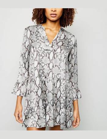 Cameo rose snake print on sale dress