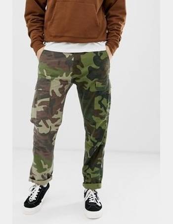 green levi cargo pants