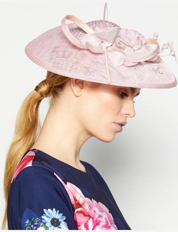 debut fascinator pink