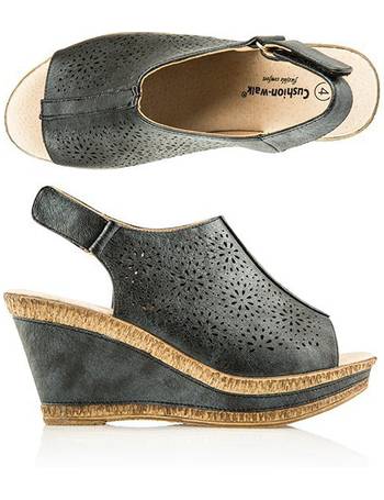 Cushion walk comfort wedge best sale circle mule