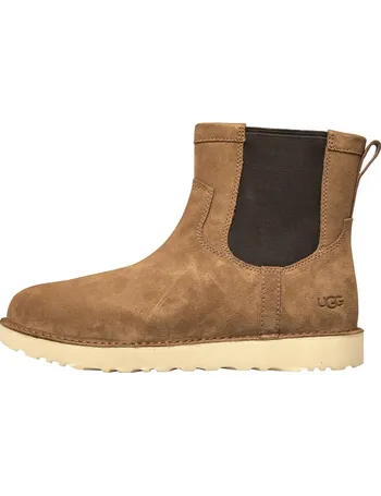 campout chelsea boot ugg