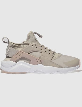 pale pink huaraches