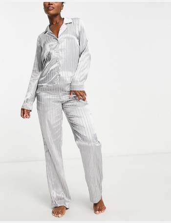 Shop Vero Moda Women's Satin Pyjamas up to 60% Off