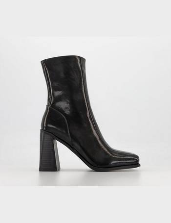 Raid dolley black on sale patent heeled ankle boots