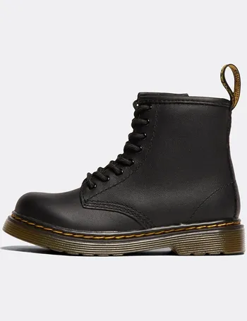 dr martens boots footasylum