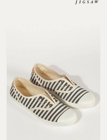 Jigsaw libby deals canvas plimsoll