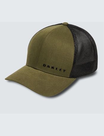 Shop Men's Oakley Hats up to 70% Off | DealDoodle