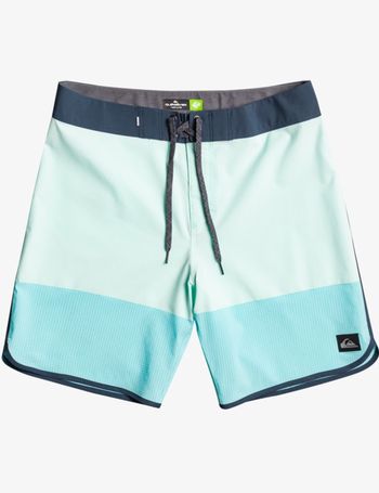 Everyday Scallop 19 - Board Shorts for Men