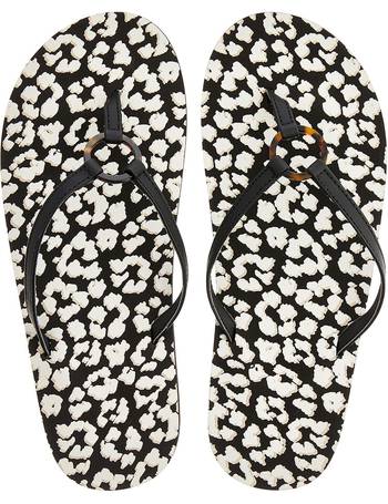 accessorize black flip flops