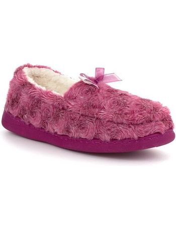 slippers from shoe zone