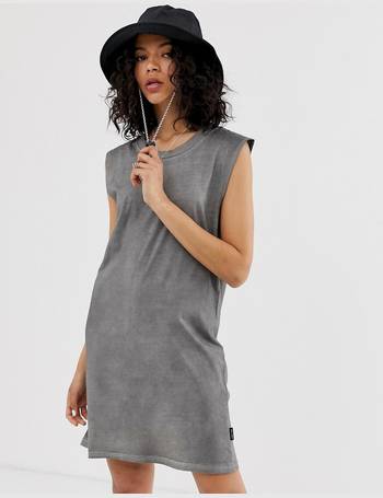 Cheap monday outlet t shirt dress