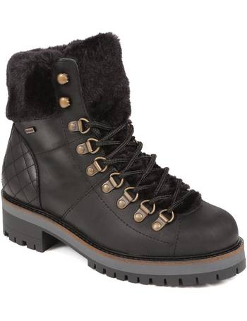 pavers walking boots