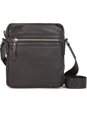 pavers casual shoulder bag