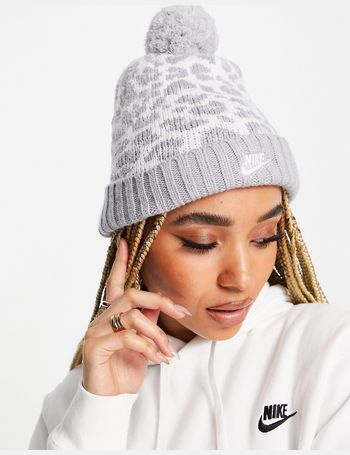 women's nike bobble hat