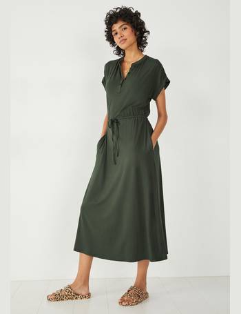 Shop Hush Women's Midi Shirt Dresses up to 60% Off | DealDoodle