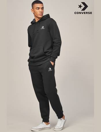 converse joggers and hoodie