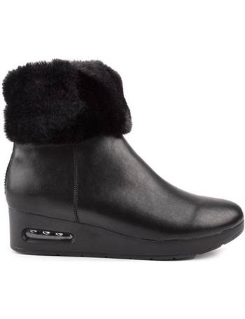 Dkny bason 2024 ankle booties