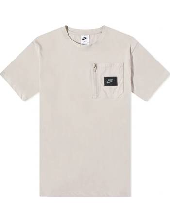 Shop Nike Men's Pocket T-shirts up to 50% Off | DealDoodle