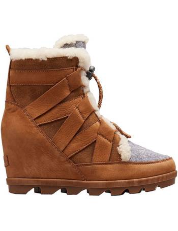 sorel hidden wedge boot