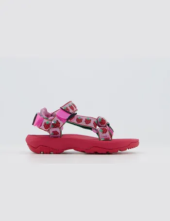 Strawberry tevas sales