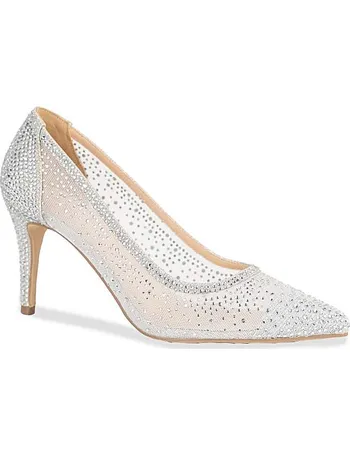 simply be court shoes