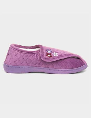 ladies slippers at shoe zone