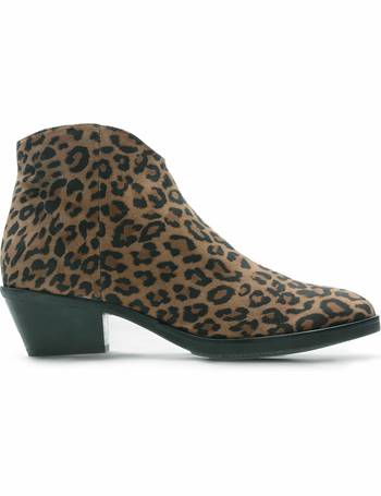 clarks mila myth leopard