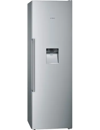 single fridge freezer with ice dispenser