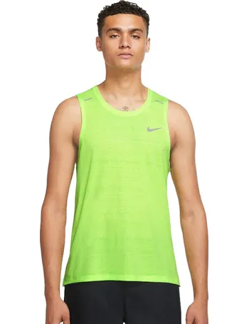 Shop Men S Nike Sports Tanks And Vests Up To 80 Off Dealdoodle