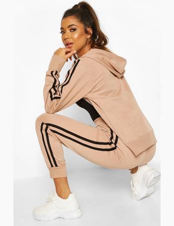 boohoo joggers womens