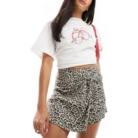 ASOS Stradivarius Women's Skorts