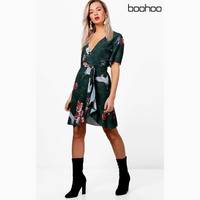 Boohoo Dresses For Women With Ruffle