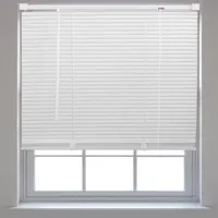 B&Q FURNISHED White Venetian Blinds