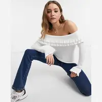 QED London Women's White Jumpers
