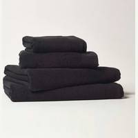 HOMESCAPES Black Towels