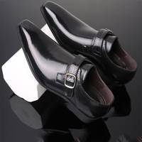 SHEIN Men's Black Monk Shoes