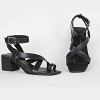 New Look Toe Loop Sandals for Women