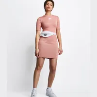 Nike Women's Pink Tops