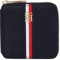 Tommy Hilfiger Women's Medium Purses