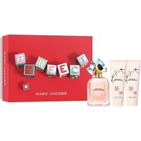 marc jacobs daisy gift set debenhams