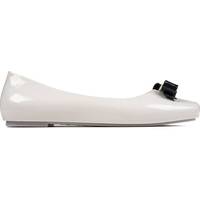 Secret Sales Women's White Flat Shoes