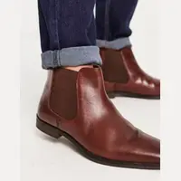 Red Tape Men's Brown Chelsea Boots
