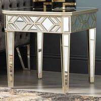 VANITY LIVING Side Tables