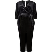 Women's Plus Size Jumpsuits from New Look