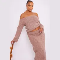 PrettyLittleThing Women's Off The Shoulder Jumpers